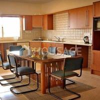 Дом на Кипре, Лимасол, 940 кв.м.