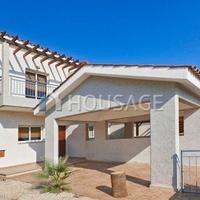 Townhouse in Republic of Cyprus, Lemesou, 100 sq.m.