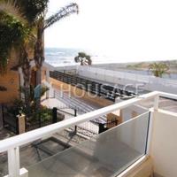 House in Republic of Cyprus, Eparchia Larnakas, Larnaca, 200 sq.m.
