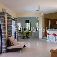 Villa in Republic of Cyprus, Eparchia Pafou, Nicosia, 210 sq.m.