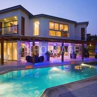 House in Republic of Cyprus, Lemesou, 331 sq.m.