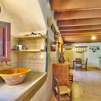 House in Spain, Balearic Islands, Palma, 1465 sq.m.