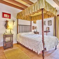 House in Spain, Balearic Islands, Palma, 1465 sq.m.