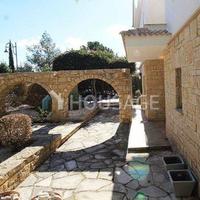 Villa in Republic of Cyprus, Eparchia Pafou, Nicosia, 200 sq.m.