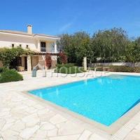 Villa in Republic of Cyprus, Eparchia Pafou, Nicosia, 200 sq.m.