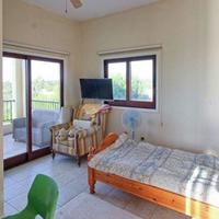 Villa in Republic of Cyprus, Eparchia Pafou, Nicosia, 180 sq.m.