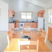 Villa in Republic of Cyprus, Eparchia Pafou, Nicosia, 194 sq.m.