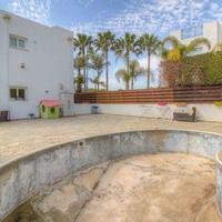 Villa in Republic of Cyprus, Lemesou, 304 sq.m.