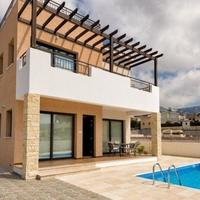 Villa in Republic of Cyprus, Eparchia Pafou, Nicosia, 161 sq.m.