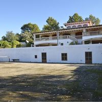 Villa in Spain, Balearic Islands, Palma, 420 sq.m.