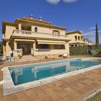 Villa in Spain, Balearic Islands, Palma, 365 sq.m.