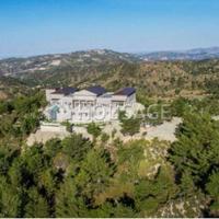 Villa in Republic of Cyprus, Lemesou, Nicosia, 2481 sq.m.
