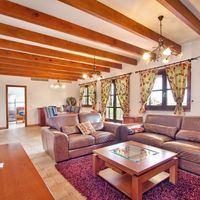 Villa in Spain, Balearic Islands, Palma, 380 sq.m.