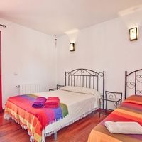 Villa in Spain, Balearic Islands, Palma, 380 sq.m.