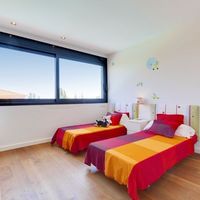 Villa in Spain, Balearic Islands, Palma, 451 sq.m.