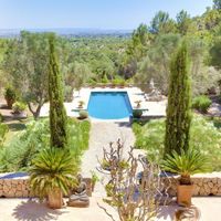 Villa in Spain, Balearic Islands, Palma, 750 sq.m.