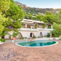 Villa in Spain, Balearic Islands, Palma, 750 sq.m.