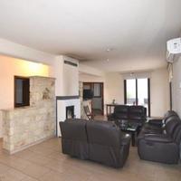 Villa in Republic of Cyprus, Eparchia Pafou, Nicosia, 180 sq.m.
