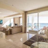 Apartment in Republic of Cyprus, Lemesou, 197 sq.m.