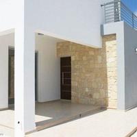 Villa in Republic of Cyprus, Eparchia Pafou, Nicosia, 195 sq.m.