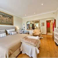 Villa in Spain, Balearic Islands, Palma, 355 sq.m.