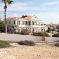 Вилла на Кипре, Пафос, Никосия, 615 кв.м.