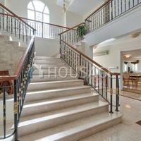 Villa in Republic of Cyprus, Lemesou, 585 sq.m.