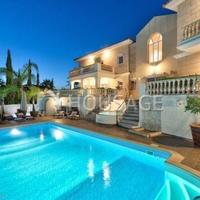Villa in Republic of Cyprus, Lemesou, 585 sq.m.