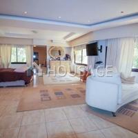 Вилла на Кипре, Лимасол, 1200 кв.м.