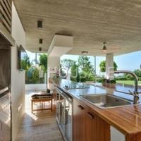 Villa in Republic of Cyprus, Lemesou, 800 sq.m.