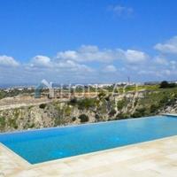 Вилла на Кипре, Пафос, Никосия, 340 кв.м.