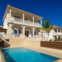 Villa in Republic of Cyprus, Lemesou, 456 sq.m.