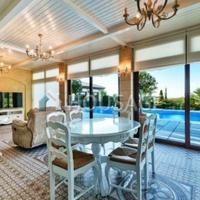 Villa in Republic of Cyprus, Eparchia Pafou, Nicosia, 300 sq.m.