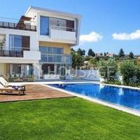 Вилла на Кипре, Пафос, Никосия, 425 кв.м.