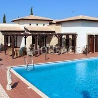 Вилла на Кипре, Пафос, Никосия, 200 кв.м.