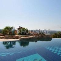 Villa in Republic of Cyprus, Eparchia Pafou, Nicosia, 500 sq.m.