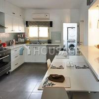 Apartment in Republic of Cyprus, Lemesou, 200 sq.m.