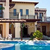 Villa in Republic of Cyprus, Eparchia Pafou, Nicosia, 330 sq.m.