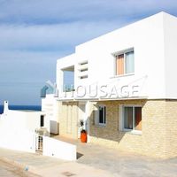 Villa in Republic of Cyprus, Eparchia Pafou, 150 sq.m.