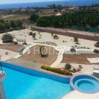 Villa in Republic of Cyprus, Eparchia Pafou, Nicosia, 950 sq.m.