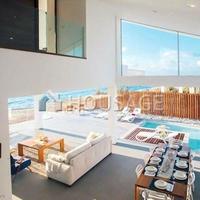 Villa in Republic of Cyprus, Eparchia Pafou, Nicosia, 400 sq.m.