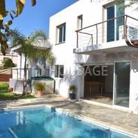 Villa in Republic of Cyprus, Eparchia Pafou, Nicosia, 380 sq.m.