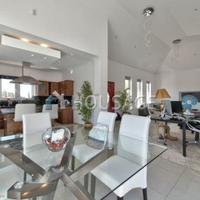 Bungalow in Republic of Cyprus, Lemesou, 198 sq.m.