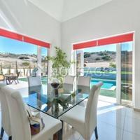 Bungalow in Republic of Cyprus, Lemesou, 198 sq.m.