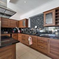 Bungalow in Republic of Cyprus, Lemesou, 198 sq.m.