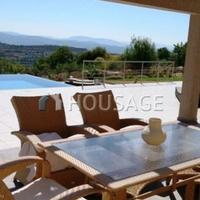Bungalow in Republic of Cyprus, Eparchia Pafou, Nicosia, 233 sq.m.