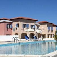 Townhouse in Republic of Cyprus, Eparchia Pafou, Nicosia, 90 sq.m.