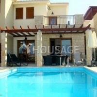 Townhouse in Republic of Cyprus, Eparchia Pafou, Nicosia, 102 sq.m.