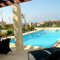 Townhouse in Republic of Cyprus, Eparchia Pafou, Nicosia, 102 sq.m.