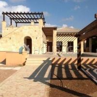 Villa in Republic of Cyprus, Eparchia Pafou, Nicosia, 218 sq.m.